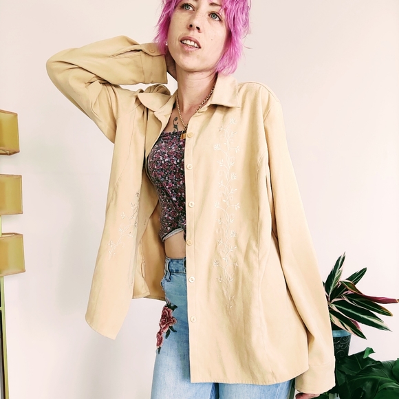 Vintage Embroidered Floral Long Sleeve Top / Shacket - Picture 2 of 7